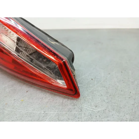 Piloto Trasero Derecho Interior para Seat Arona (Kj7, Kjp)