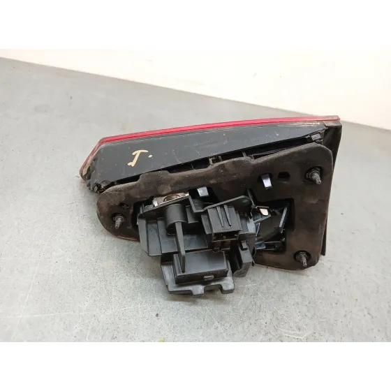 Piloto Trasero Derecho Interior para Seat Arona (Kj7, Kjp)
