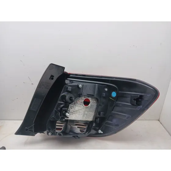Piloto Trasero Izquierdo para Dacia Sandero