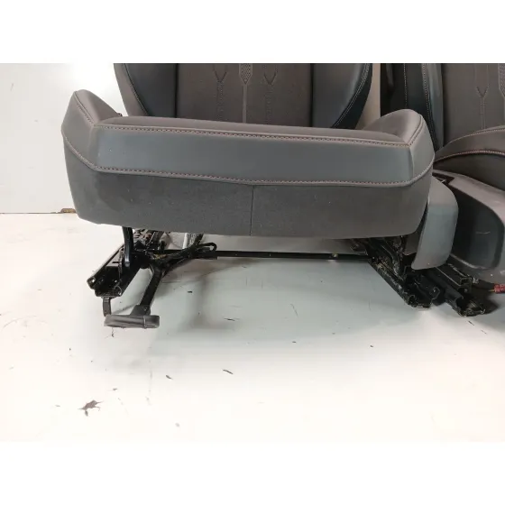 Juego Asientos Completo para Cupra Formentor (Km7)