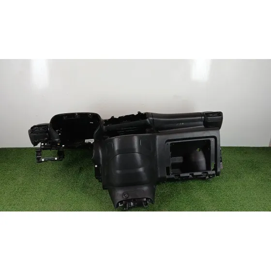 Salpicadero para Opel Combo E Tour / Life (K9)