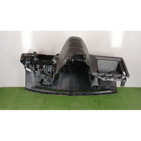 Salpicadero para Opel Combo E Tour / Life (K9)