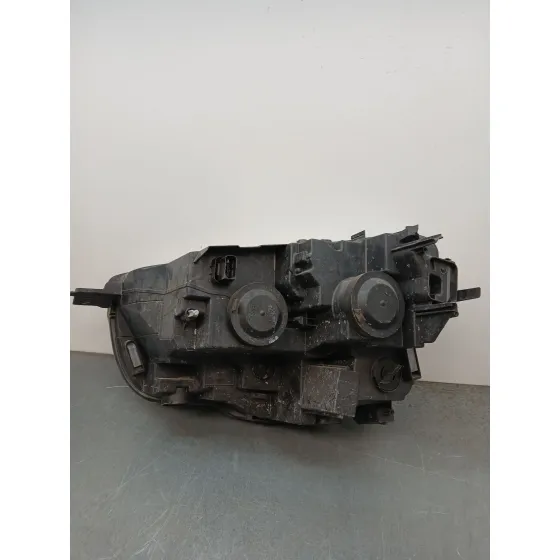Faro Derecho para Opel Combo E Tour / Life (K9)
