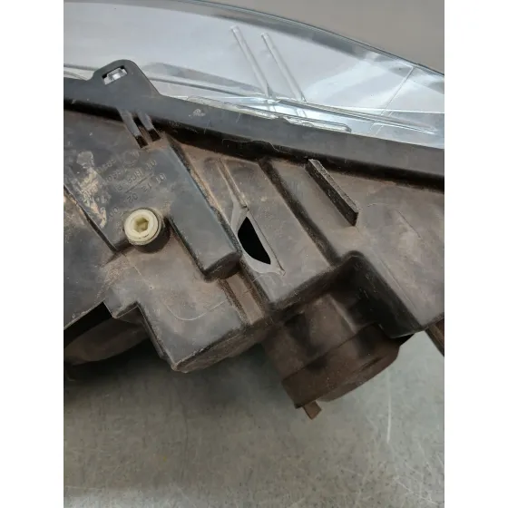 Faro Derecho para Opel Combo E Tour / Life (K9)