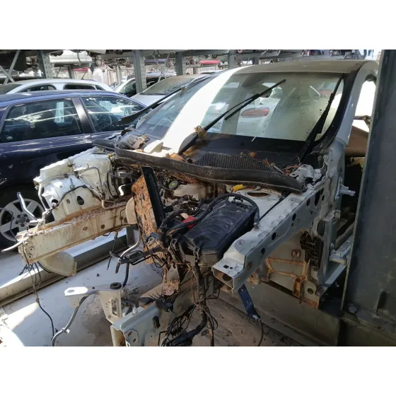 Carroceria para Mercedes-Benz Clase A (W176)