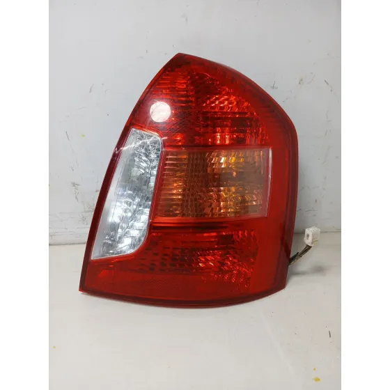 Piloto Trasero Derecho para Hyundai Accent Iii Sedan (Mc)