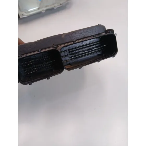 Centralita Motor Uce para Audi A4 Avant (8K5) (2008)