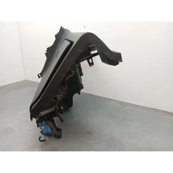 Guantera para Peugeot Rifter