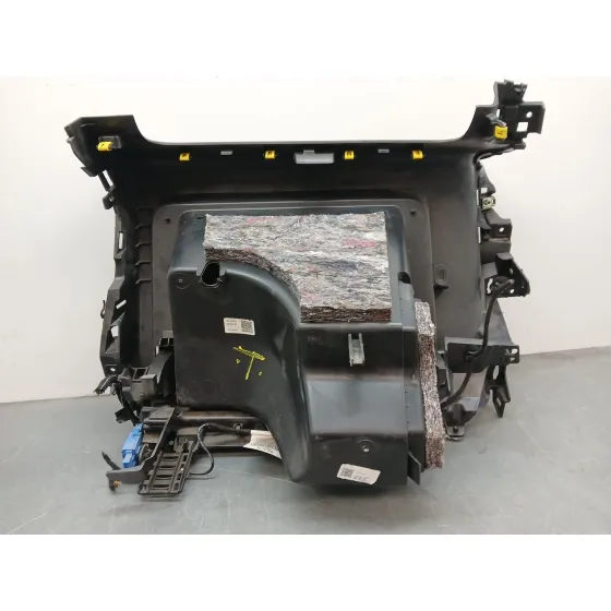 Guantera para Peugeot Rifter