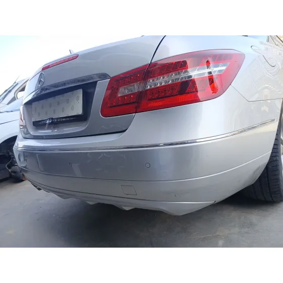 Paragolpes Trasero para Mercedes-Benz Clase E Descapotable (A207)