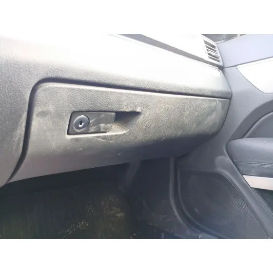 Guantera para Mercedes-Benz Clase E Descapotable (A207)