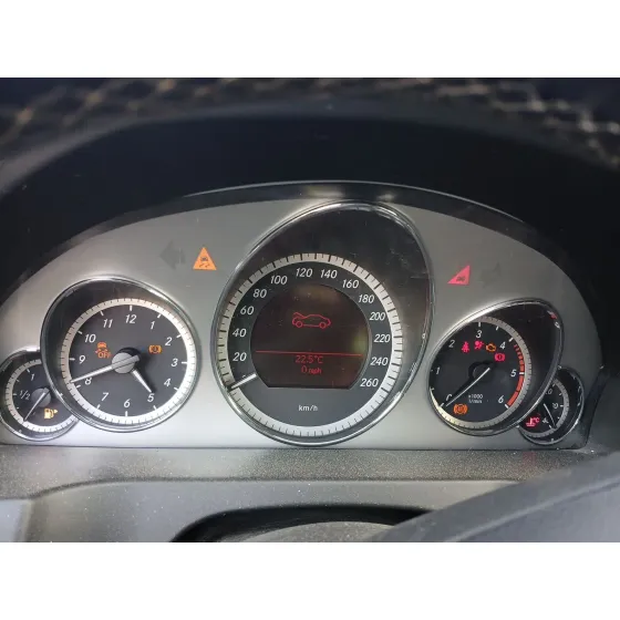 Cuadro Instrumentos para Mercedes-Benz Clase E Descapotable (A207)