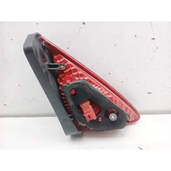 Piloto Trasero Derecho Interior para Peugeot 3008 I Monospace (0U_)