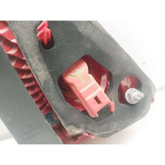 Piloto Trasero Derecho Interior para Peugeot 3008 I Monospace (0U_)