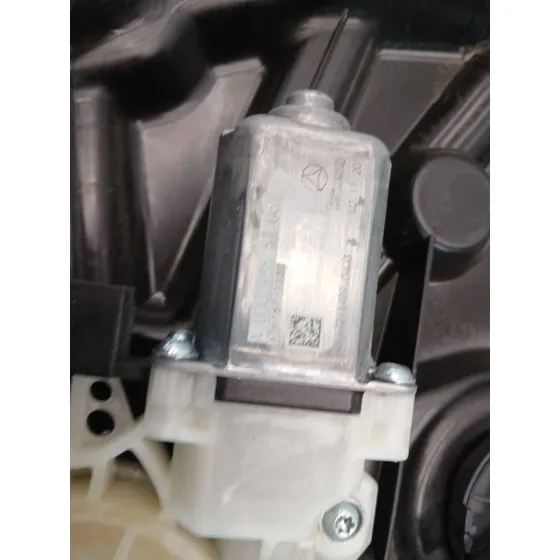 Elevalunas Delantero Derecho para Mercedes-Benz Gla (H247)