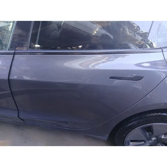 Puerta Trasera Izquierda para Tesla Model 3