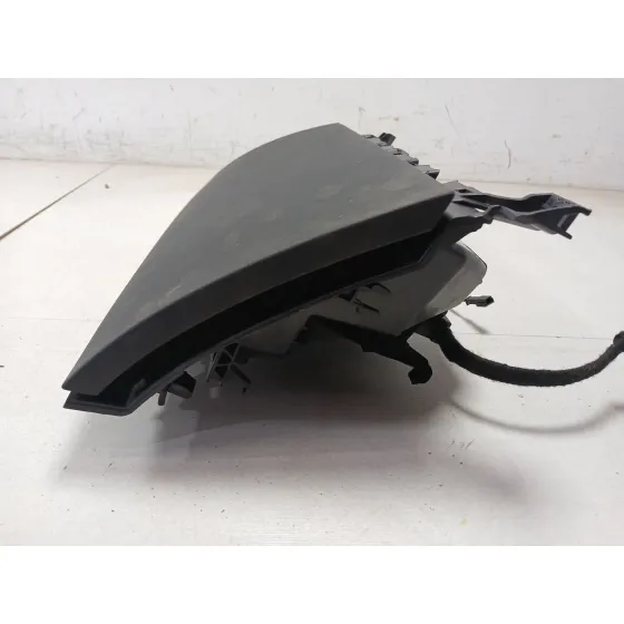 Guantera para Tesla Model 3