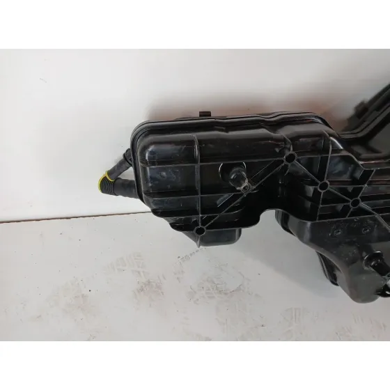 Deposito Adblue para Mercedes-Benz Gla (H247)