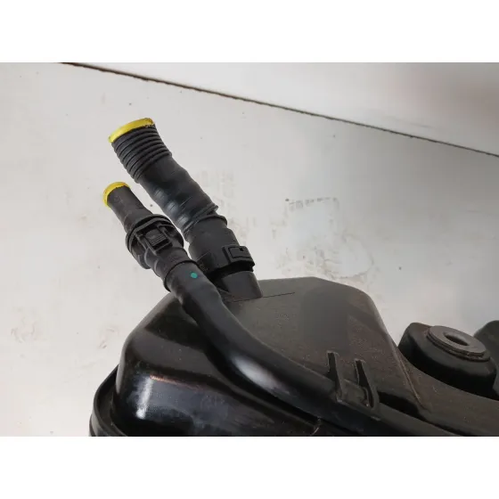 Deposito Adblue para Mercedes-Benz Gla (H247)