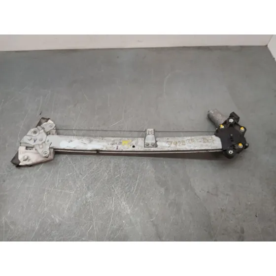 Elevalunas Delantero Izquierdo para Honda Hr-V (Ru)