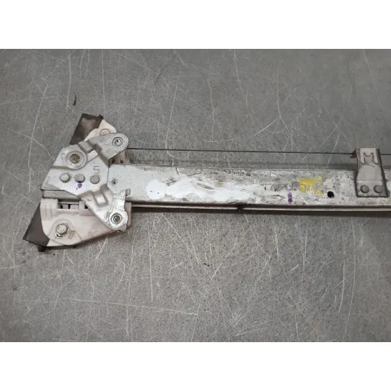 Elevalunas Delantero Izquierdo para Honda Hr-V (Ru)