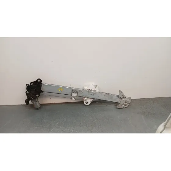 Elevalunas Delantero Izquierdo para Honda Hr-V (Ru)