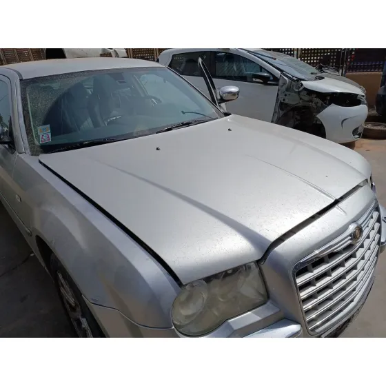 Capot para Chrysler 300C (Lx, Le)