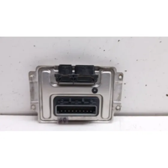 Centralita Motor Uce para Chrysler 300C (Lx, Le)
