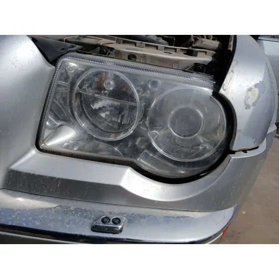 Faro Izquierdo para Chrysler 300C (Lx, Le)