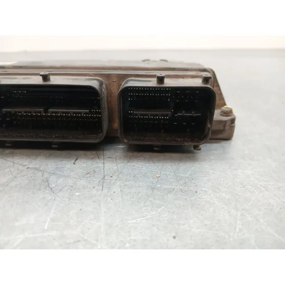 Centralita Motor Uce para Lexus Is Ii (_E2_)