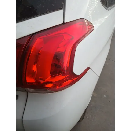 Piloto Trasero Derecho para Peugeot 2008 I (Cu_)