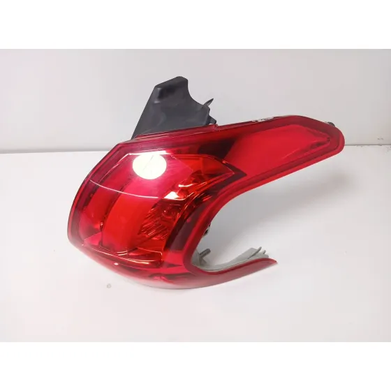 Piloto Trasero Derecho para Peugeot 2008 I (Cu_)