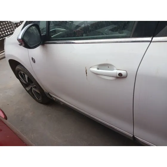 Puerta Delantera Izquierda para Peugeot 2008 I (Cu_)