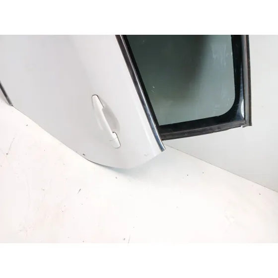 Puerta Trasera Izquierda para Peugeot 2008 I (Cu_)