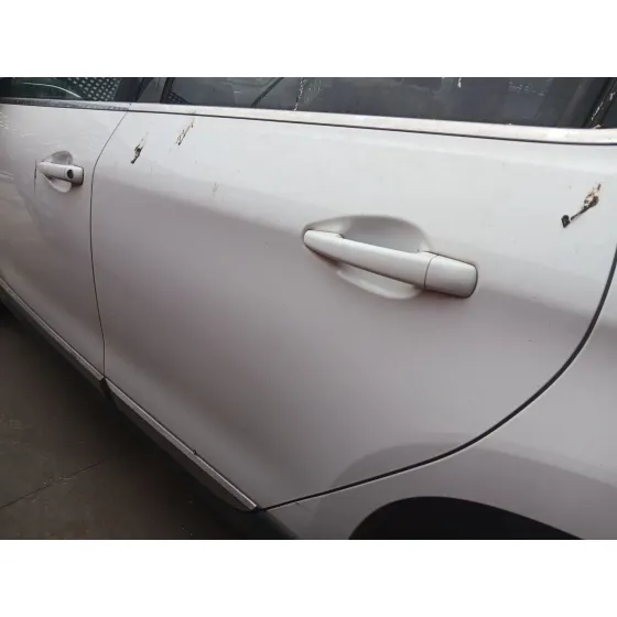 Puerta Trasera Izquierda para Peugeot 2008 I (Cu_)