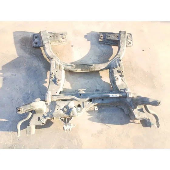Puente Delantero para Mercedes-Benz Clase Gla (W156)