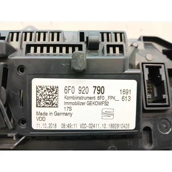 Cuadro Instrumentos para Seat Arona (Kj7, Kjp)