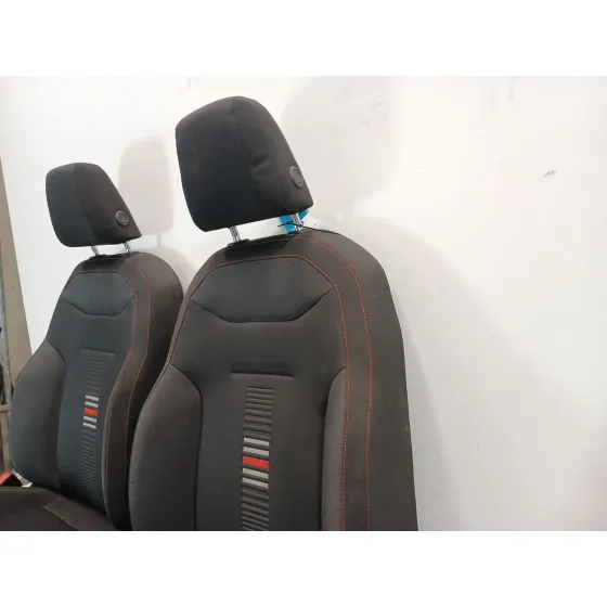 Juego Asientos Completo para Seat Arona (Kj7, Kjp)
