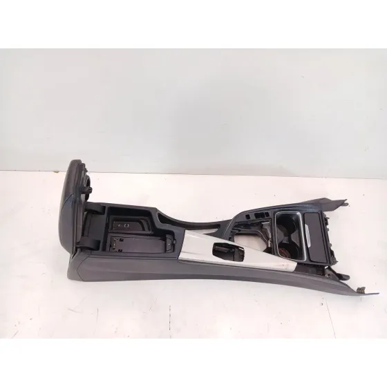 Apoyabrazos Central para Bmw 3 (F30, F80)