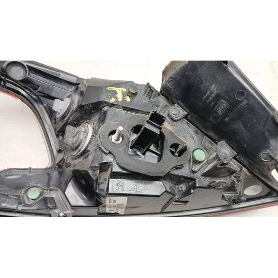 Piloto Trasero Derecho para Peugeot 308 Ii (Lb_, Lp_, Lw_, Lh_, L3_)