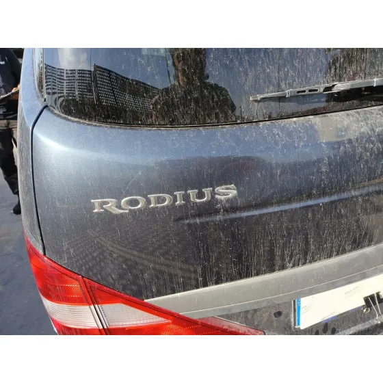 Porton Trasero para Ssangyong Rodius I