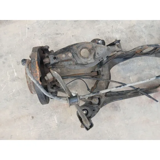 Puente Trasero para Ssangyong Rodius I