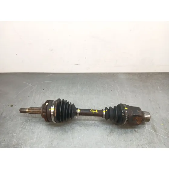Transmision Delantera Izquierda para Ssangyong Rodius I