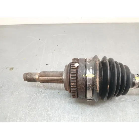 Transmision Delantera Izquierda para Ssangyong Rodius I