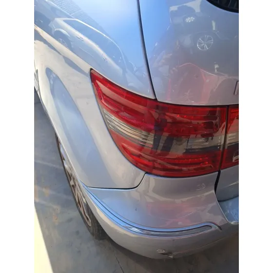 Piloto Trasero Izquierdo para Mercedes-Benz Clase B Sports Tourer (W245)