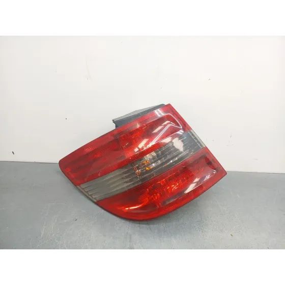 Piloto Trasero Izquierdo para Mercedes-Benz Clase B Sports Tourer (W245)