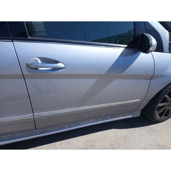 Puerta Delantera Derecha para Mercedes-Benz Clase B Sports Tourer (W245)