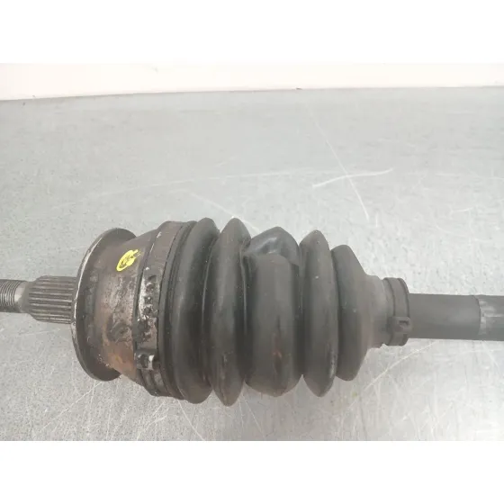 Transmision Delantera Izquierda para Mercedes-Benz Clase B Sports Tourer (W245)