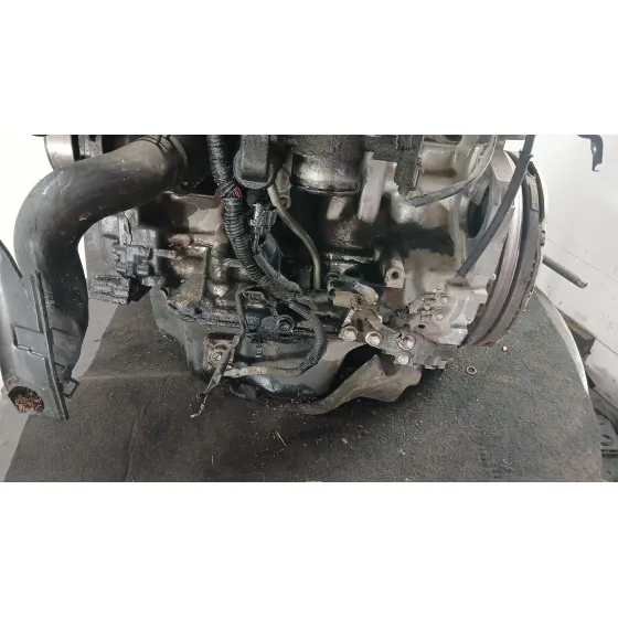 Despiece Motor para Toyota Avensis (_T25_)