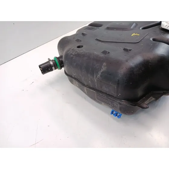 Deposito Combustible para Mercedes-Benz Gla (H247)